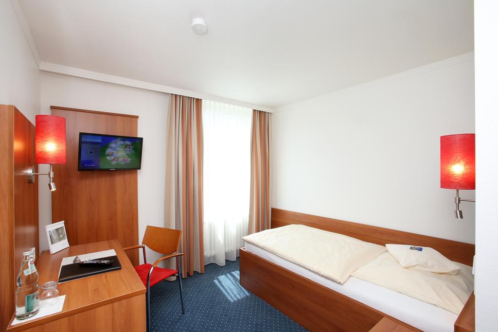 Hotel Martinshof à Rottenburg am Neckar Extérieur photo